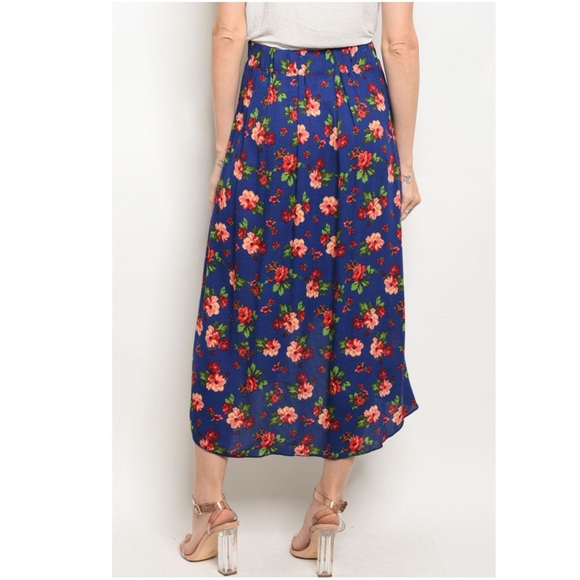 Navy Floral High Low Skirt - Picture 3 of 4